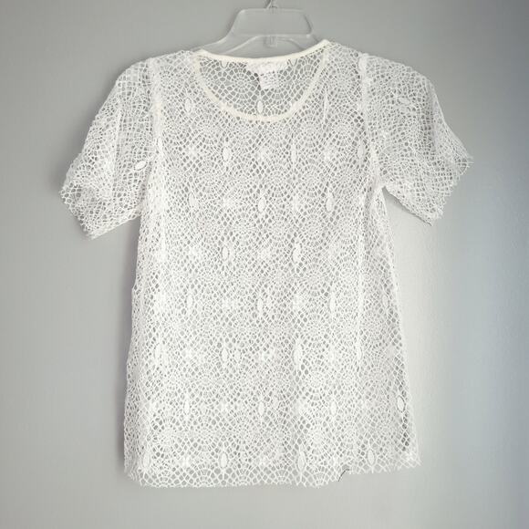 Olivaceous Sheer Short Sleeve Top White Medium Floral Crochet Lace, Raw Hem - Picture 2 of 3